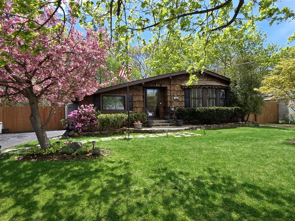106 Alma Avenue, Selden, NY 11784