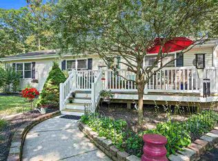 3 Corson Ln, Ocean View, NJ 08230