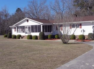 145 Hunters Ln, Saint George, SC 29477