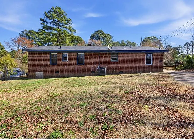 103 Southwood Dr — Photo 10