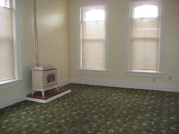2nd image of 703 N Texas St APT 2