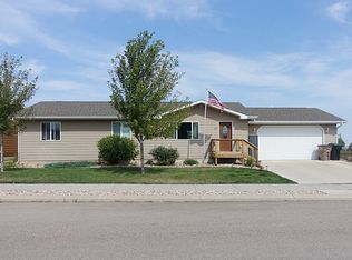 1912 River View Cir, Spearfish, SD 57783