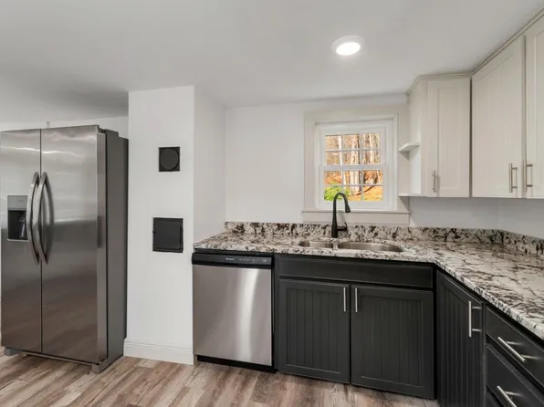 20 Prospect Hill Road, Sunapee, NH 03782