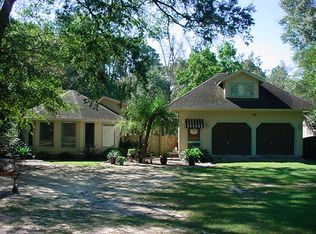 108 Lakeview Dr, Fitzgerald, GA 31750