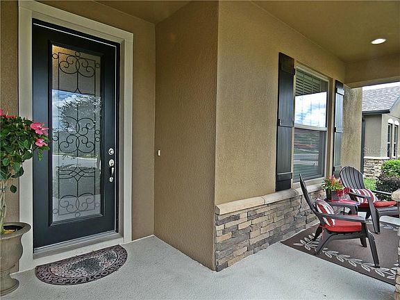 3rd image of 1527 Banner Elk St