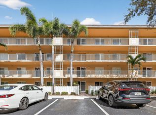5749 Gemstone Ct APT 107, Boynton Beach, FL 33437