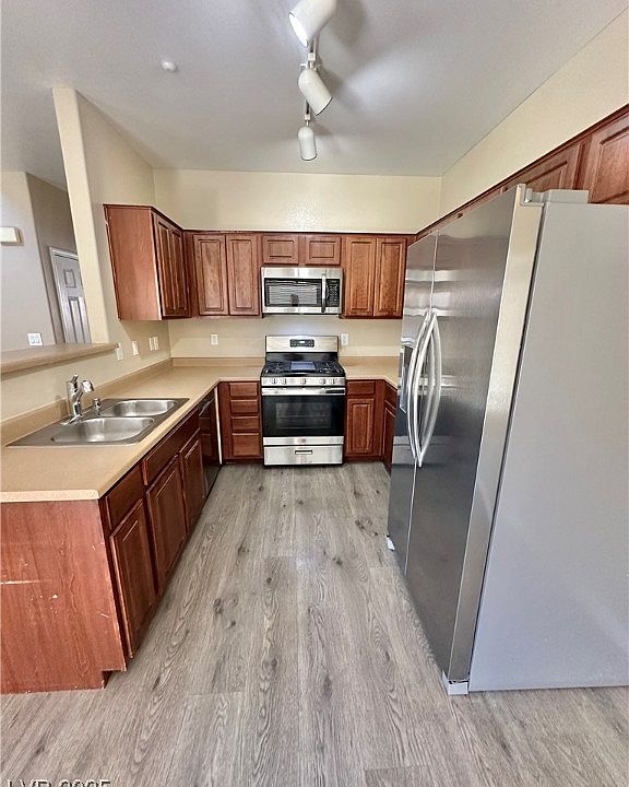 10455 Alpine Edge Ave, Las Vegas, NV 89129 | Zillow