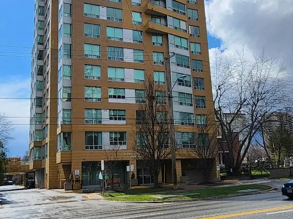 2800 Warden Ave #704, Toronto, ON M1W 3Z6