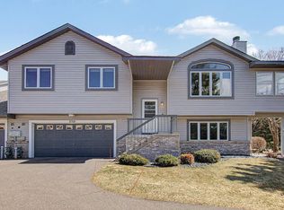 2521 Sumac Rdg, White Bear Lake, MN 55110