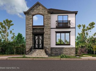 700 Sycamore St, Staten Island, NY 10312