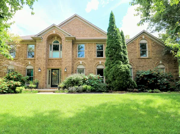 4132 John Alden Ln, Lexington, KY 40504