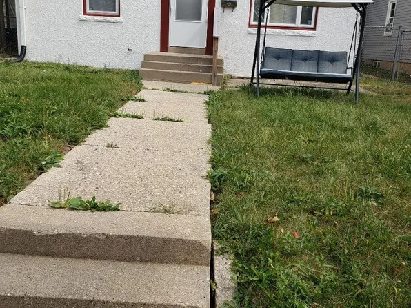 4422 N 30th St, Milwaukee, WI 53209