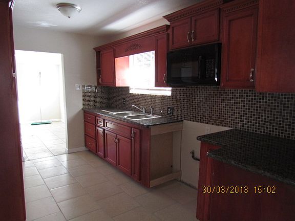GRANITE COUNTER TOPS