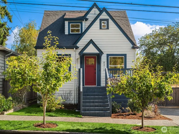 8416 40th Avenue SW, Seattle, WA 98136