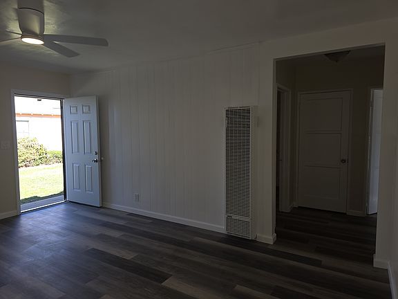 4th image of 15726 Halldale Ave #A