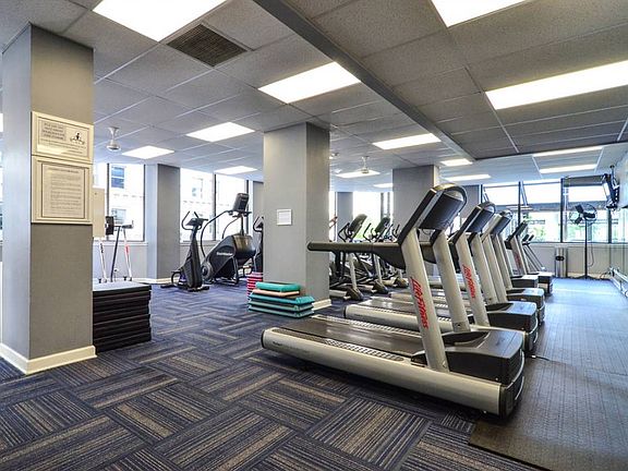5th image of 405 N Wabash Ave Unit 4705