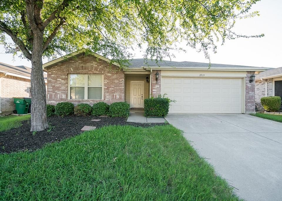 1st image of 2519 Buckskin Dr
