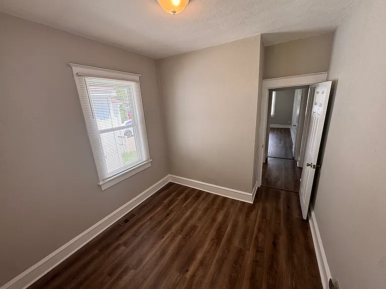 13 Magnolia Pl — Photo 12