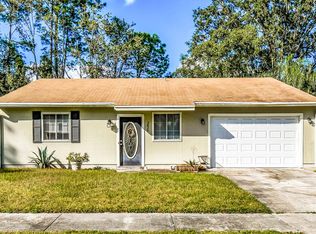 3829 N Mandarin Woods Dr, Jacksonville, FL 32223