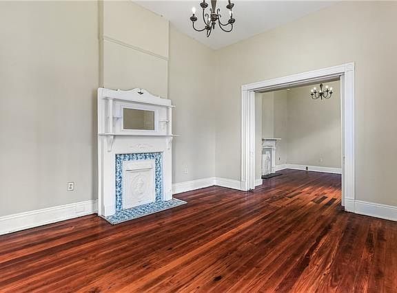 4th image of 2722-24 Milan St