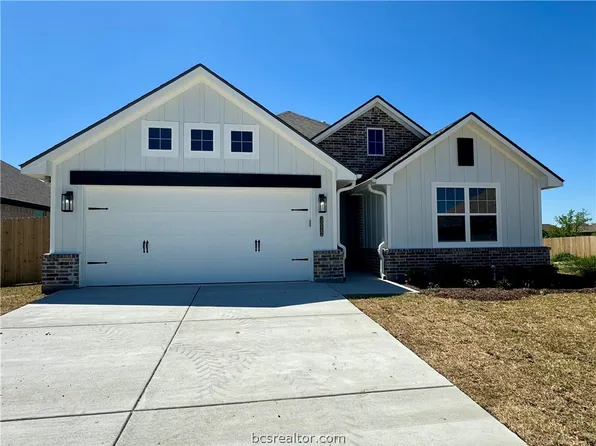 3022 Teller Dr, Bryan, TX 77808