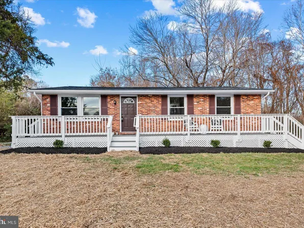 407 Smith St, Fredericksburg, VA 22405