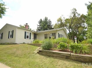 6216 N Koerner Rd, Peoria, IL 61528