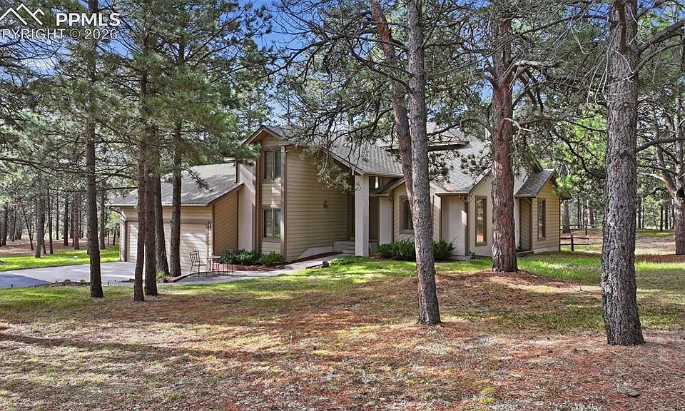 1st image of 18475 Lake Dr