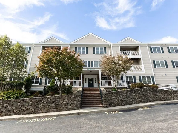 1 Lenox St APT 111, Norwood, MA 02062