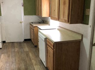 39 E Grove St, Edwardsville, PA 18704