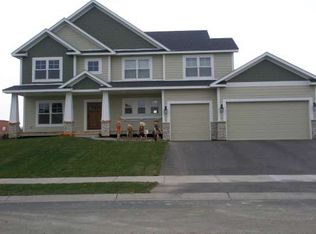 18268 Imagery Ln, Lakeville, MN 55044