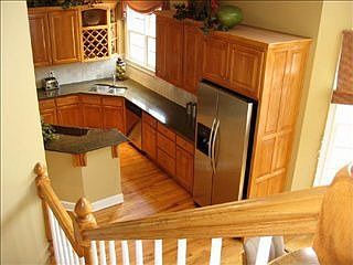 5th image of 1132 Astoria Ln