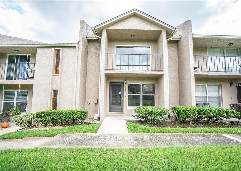1st image of 823 Maple Ct #172