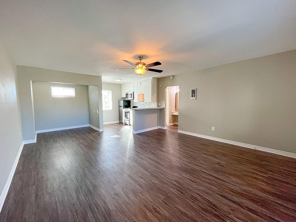 1st image of 1215 Hornblend St