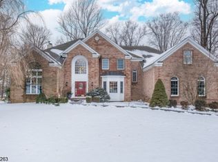 3 Tara Way, Randolph, NJ 07869