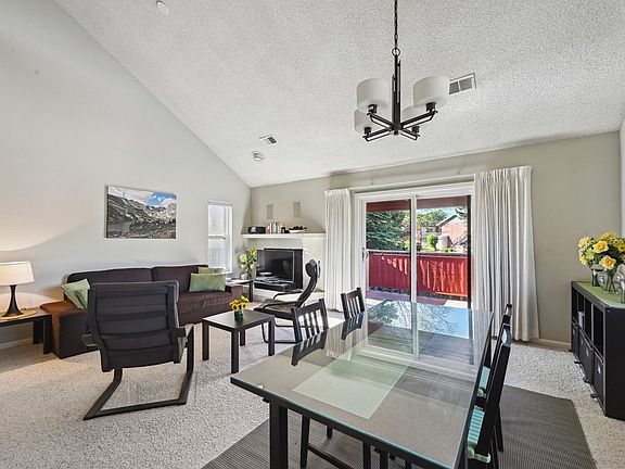3rd image of 4475 Laguna Pl #201