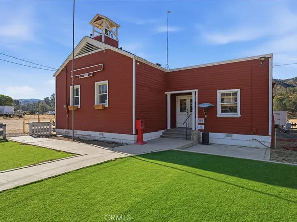 15782 Caliente Creek Rd, Caliente, CA 93518
