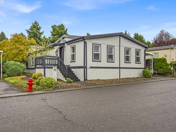 10400 SE Cook Ct Unit 109, Milwaukie, OR 97222