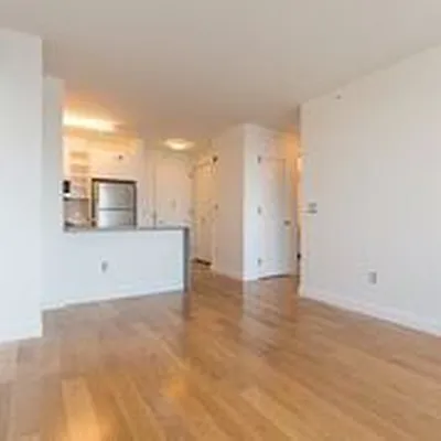 Rented by Bond New York | media 4