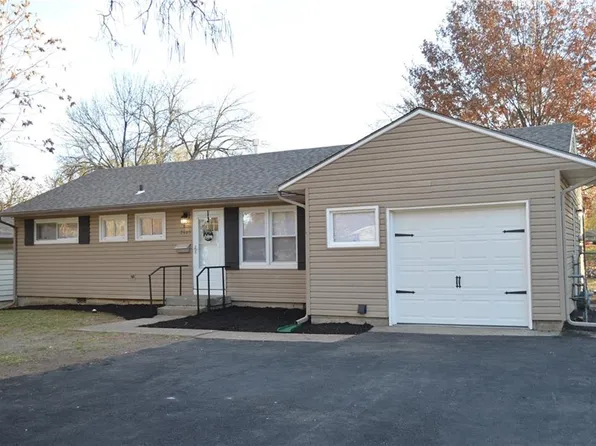 7605 E 108th Ter, Kansas City, MO 64134