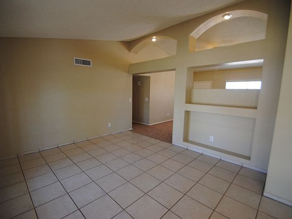 5th image of 7208 W Sierra St