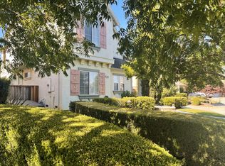 840 Lawrence Dr, Gilroy, CA