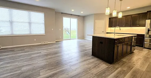 W217N6176 Masters Dr — Photo 9