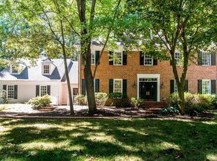 1063 Hunters Path, Lancaster, PA 17601