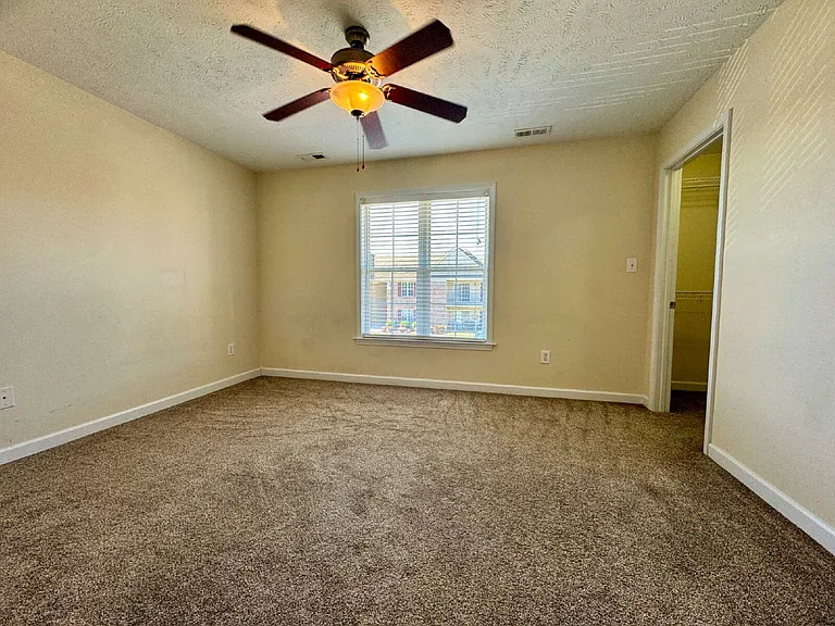 1750 Renwick Dr #202 — Photo 14