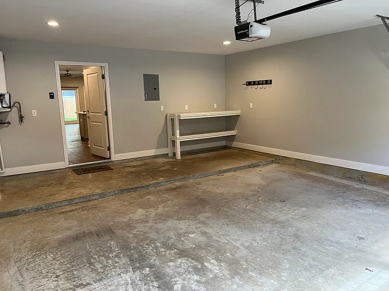 105 S Wheeler St #B — Photo 4