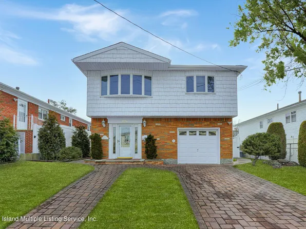 296 Thomas St, Staten Island, NY 10306