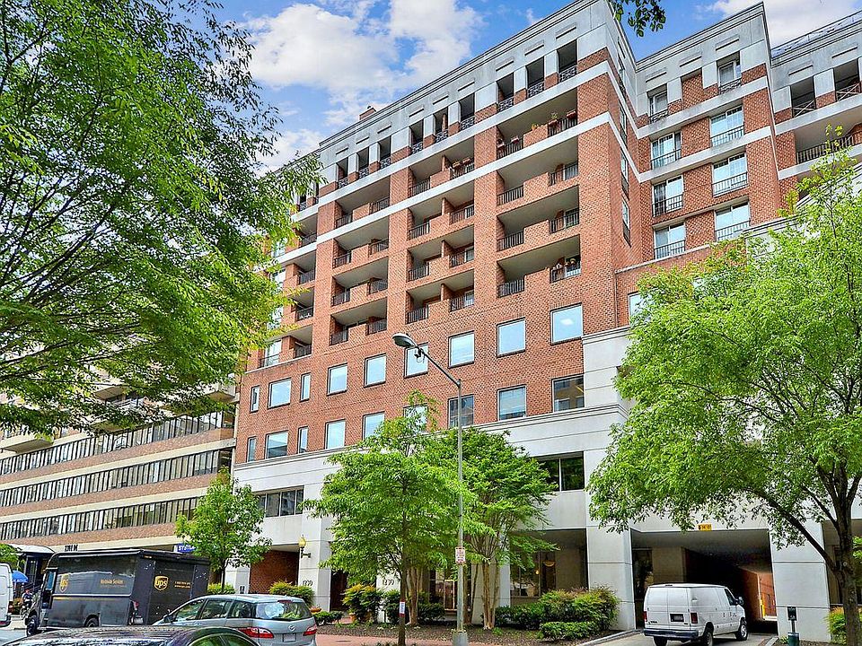 Front of the Building- Condo is top 6 levels of the building