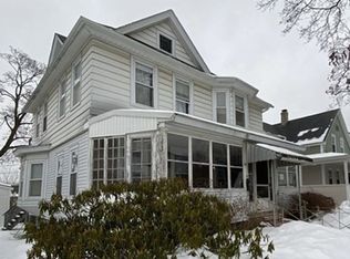 7 Frank St, Worcester, MA 01604