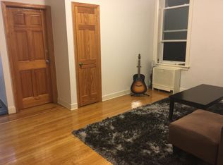 3335 28th St #2, Astoria, NY 11106